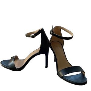 A New Day Open Toe Sandals. Ankle Strap. Black. 6.5